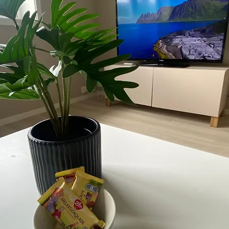 Cosy Near The Sea And Nature In Kaldfjorden Leilighet *
